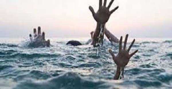 बाराबंकी में तीन बच्चों की डूबने से मृत्यु बाराबंकी में तीन बच्चों की डूबने से मृत्यु